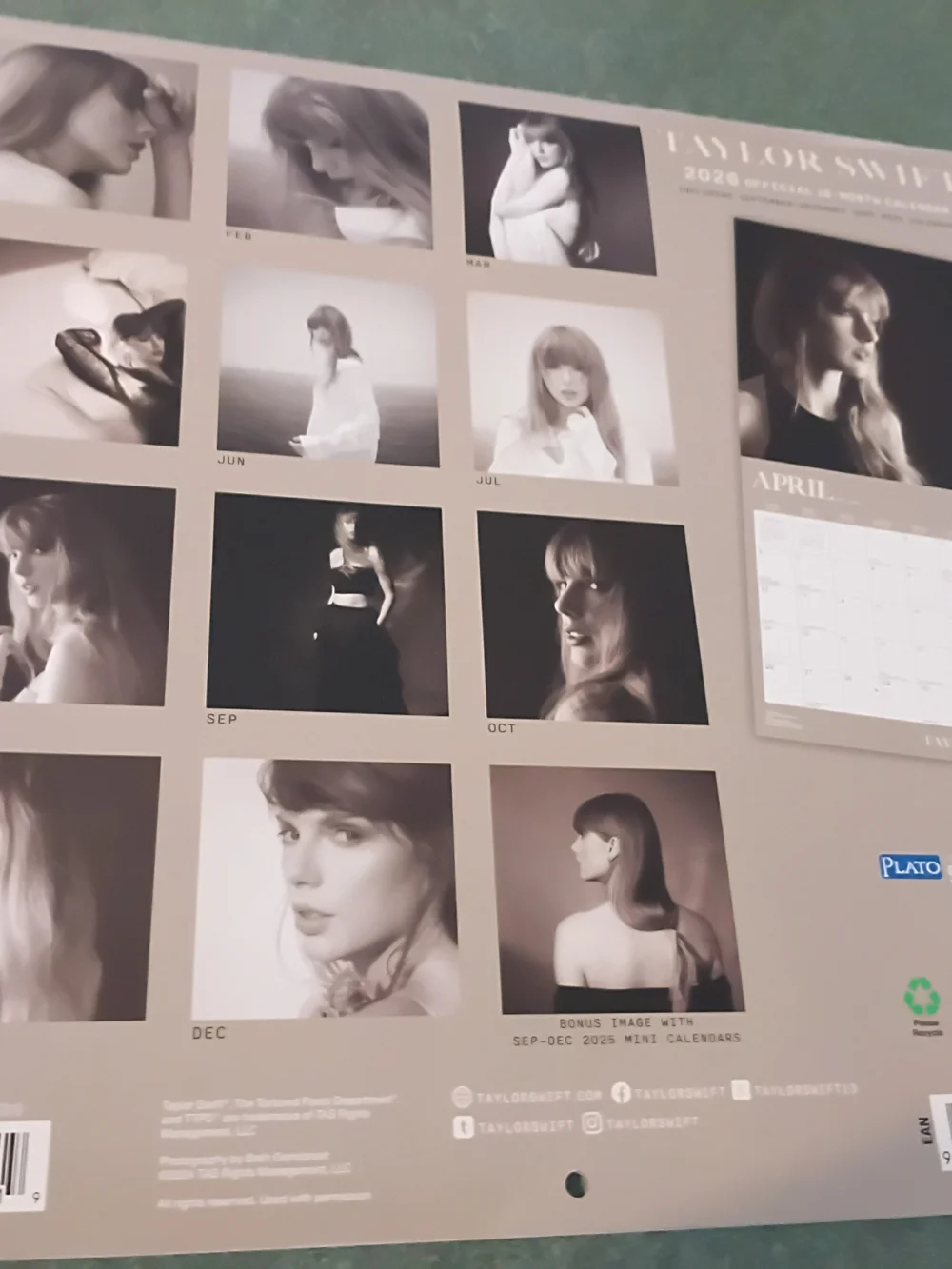 Taylor Swift 2026 Wall Calendar - Home Office 3 Calendar Lot